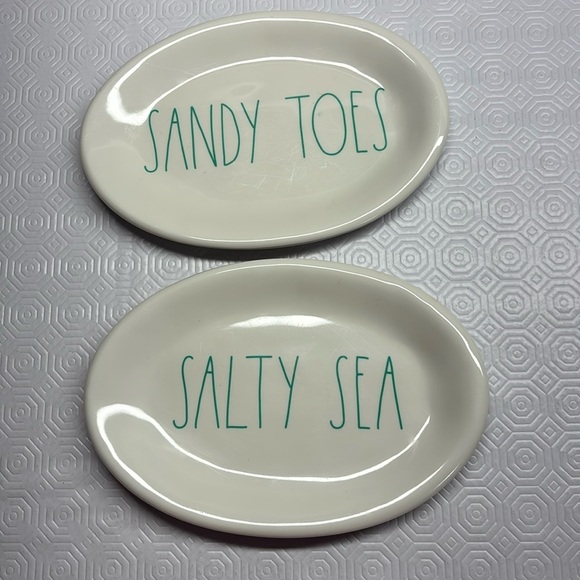 Rae Dunn Other - Rae Dunn Beachy Oval Melamine Plates Artisian Collection by Magenta - Set of 2